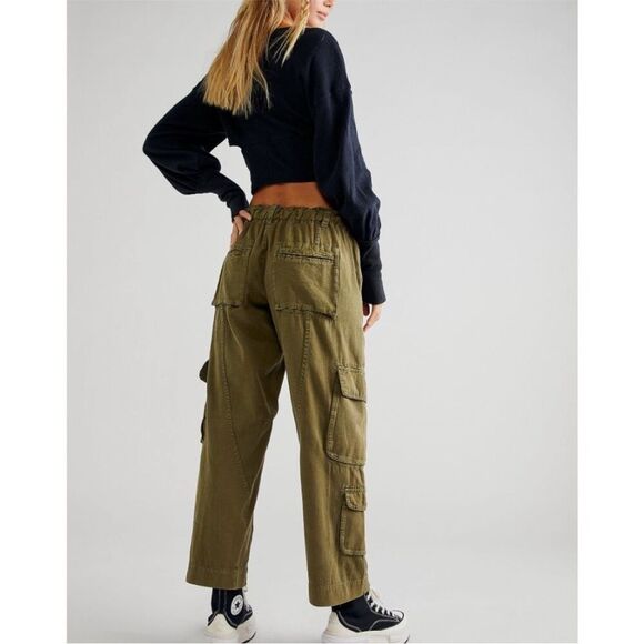 Free People Cargo Jeans NWOT size large - Picture 2 of 5